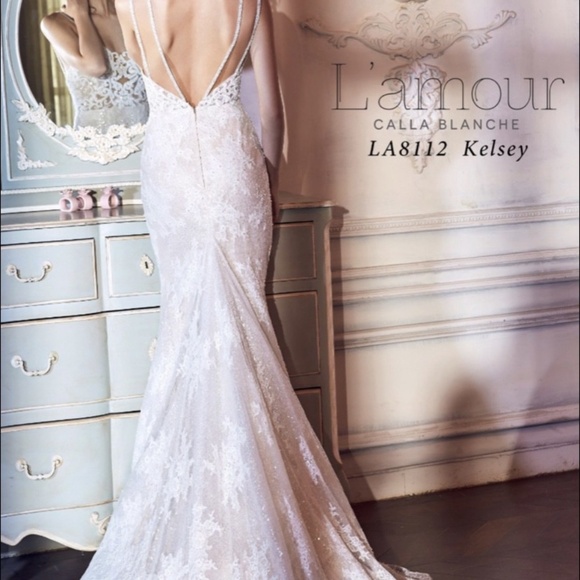 L’amour Calla Blanche Kelsey Wedding Dress - Picture 3 of 6